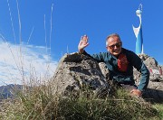 Corno Zuccone (1458 m) da Reggetto di Vedeseta-11ott24